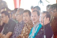 Daerah Lahan, Pusat...