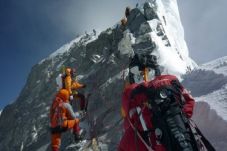 Nasib 3 Pendaki Everest...
