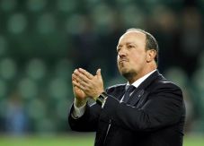 Presiden Napoli Minta...