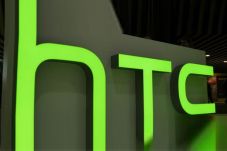 Pendapatan HTC Naik...