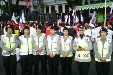 Buruh Malang Gelar Rapat...