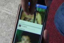 Video Mesum Berbahasa...