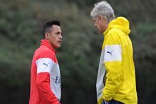 Alexis Sanchez Dilarang...