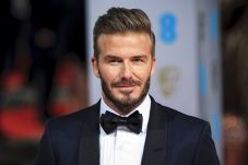 Beckham Terbangkan Artis-artis...