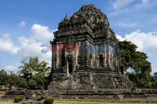 Candi Kalasan Alami...