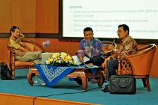Guru Berperan Penting...
