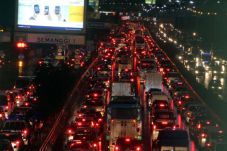 Jaktim Juga Macet Parah