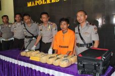 Polres Taput Sita 13...