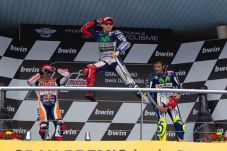 Lorenzo Menang, Rossi...