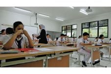 Soal Ujian Nasional...