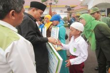 PNS Diingatkan Mau Membantu...