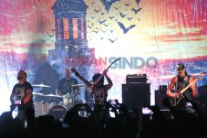 Killswitch Engage Band...
