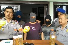Polres Kudus Bongkar...