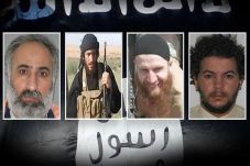 Cari 4 Pentolan ISIS,...