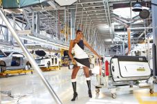 Rolls-Royce Wraith Tampil...