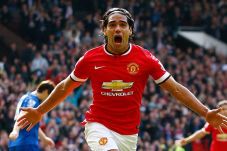 United Bakal Beri Falcao...