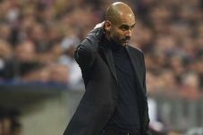 Guardiola Legowo Digebuk...