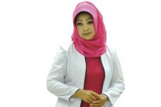 Banding, Rina Tetap...