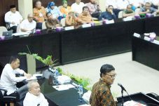 Pejabat Daerah DPRD...