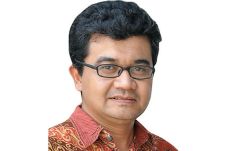 Polri Kerja Keras, Masyarakat...