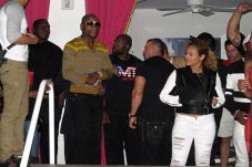 Mayweather Jr Buang-buang...