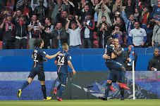 Les Parisiens Dekati...