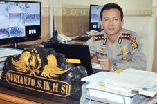 Kapolres Janji Berikan...