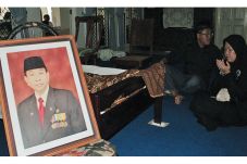 Mbah Mangoen Dikenal...