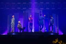 Big Bang Tampil di Happy...