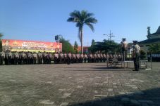 Sering Bolos, Brigadir...