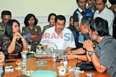 Ketua Komisi D Diciduk...