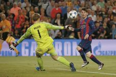 Hentikan Messi!