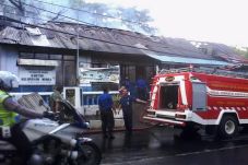 Kantor Lurah Wanea Terbakar,...