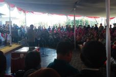 Resmikan Taman Anak,...