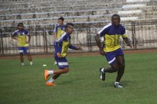 Trio Legiun Asing Persegres...