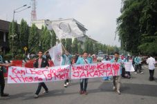 BEM UNS Ancam Kepung...