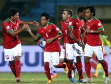 Timnas Indonesia Targetkan...