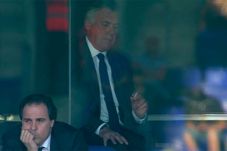 Ancelotti Ketahuan Merokok...