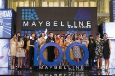 Perayaan 100 Tahun Maybelline...