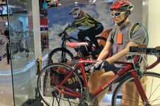 Polygon Gencarkan Event...