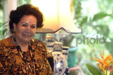 Rae Sita Supit Tutup...