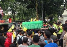 Kecewa dengan Menpora,...