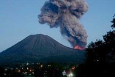 Lokon Meletus, Warga...