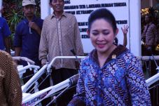 Titiek Soeharto Duga...
