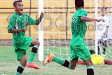 Aplaus Lini Tengah PSMS...