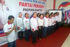 Empat Pesan HT untuk...