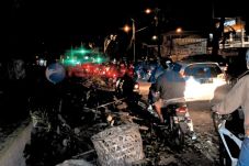 Pemangkasan Pohon Bikin...