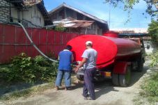 Warga Sampang Mulai...