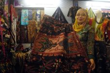 Batik Ini Paling Murah...