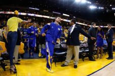Warriors Butuh Satu...